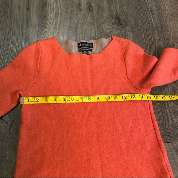 Nanette Lepore sweater 100% Extra Fine Merino Wool - Picture 8 of 10